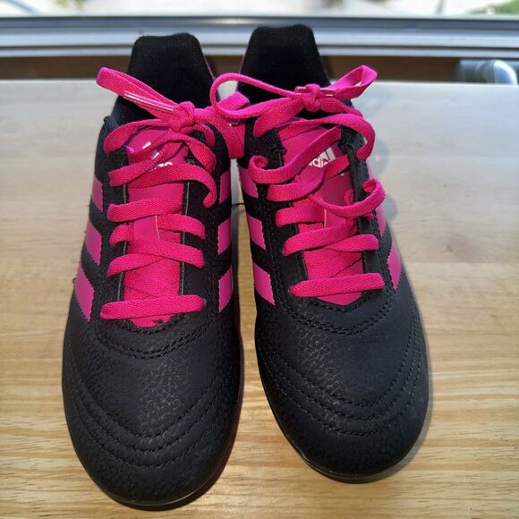 Kids Youth Size 2 Adidas Pink Black Lace Up Soccer Sports Cleats - Picture 1 of 5